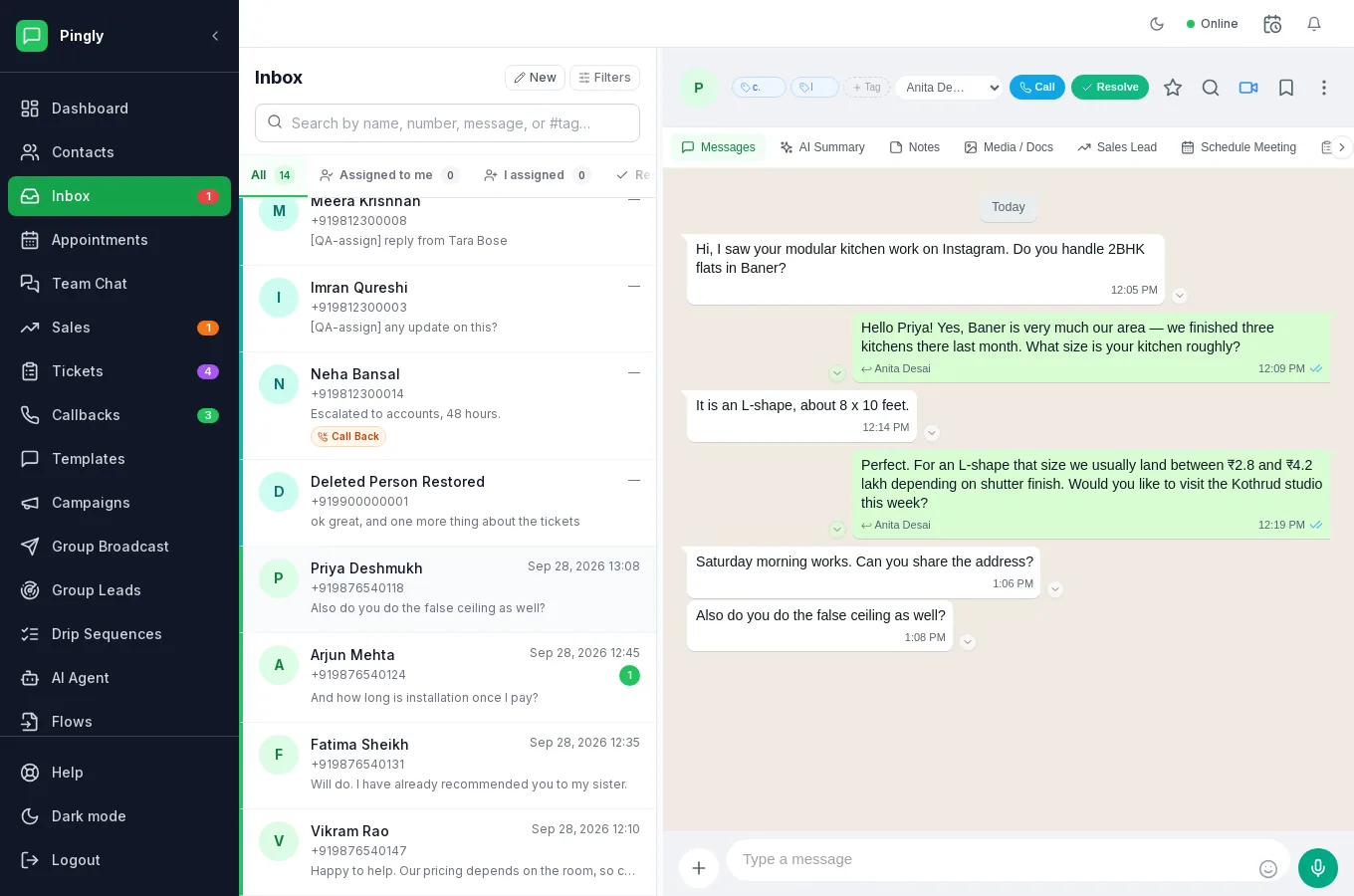 The Pingly inbox: WhatsApp conversations listed on the left with filter tabs above them, the selected conversation open in the middle, and the contact panel tabs across the top.